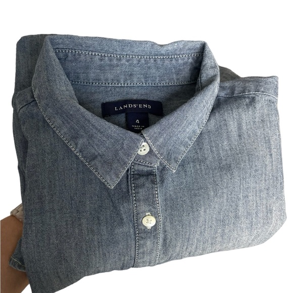 Lands’ End Chambray Denim Popover Stretch Top – Size 4 - Picture 3 of 3